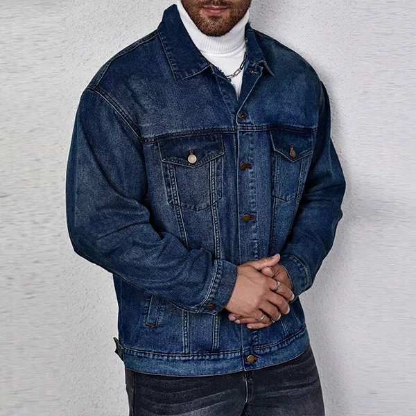 Modische Herren-Jeansjacke mit Stehkragen und altgewaschener Optik, langärmlig